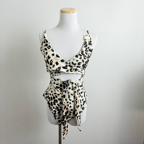 AERIE Leopard Wrap One Piece Swimsuit Size Medium - Picture 2 of 11
